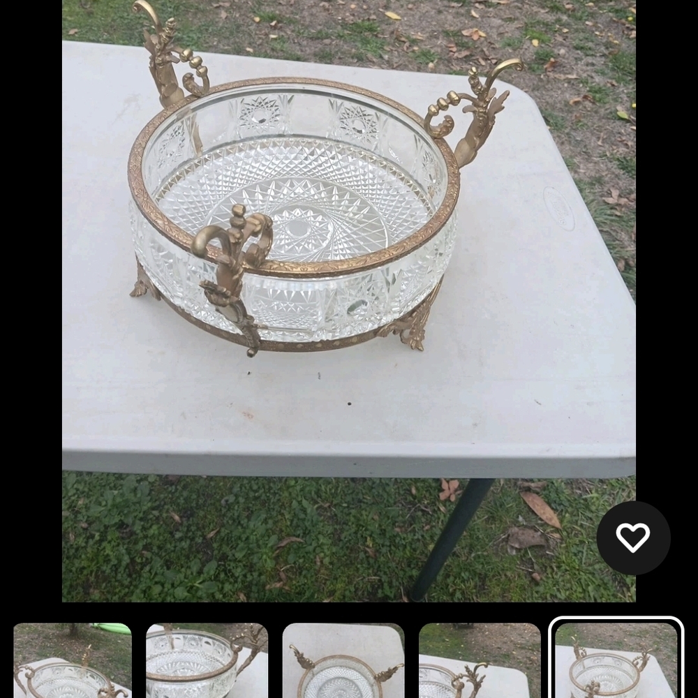Elegant Glass and Gold Decorative Bowl